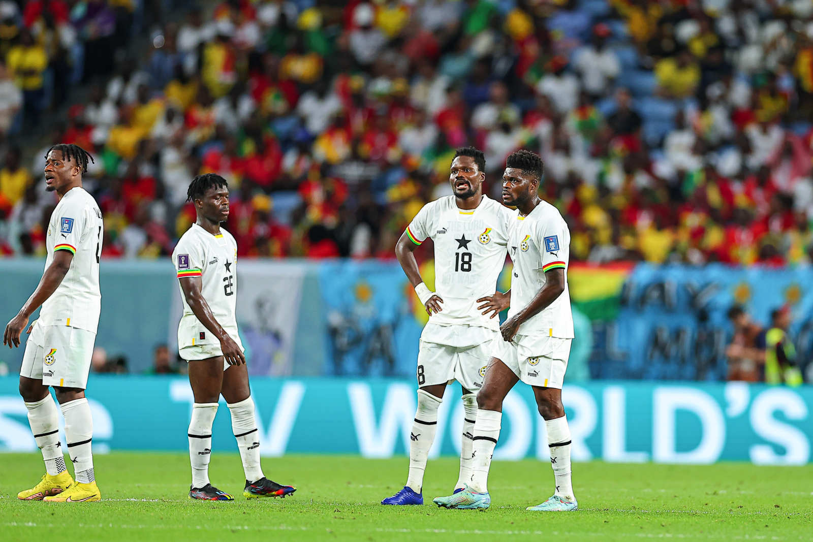 挪威碾压墨西哥，苏亚雷斯统治全场