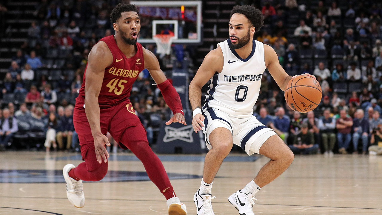 浙江队翻盘灰熊，米切尔扛起全队