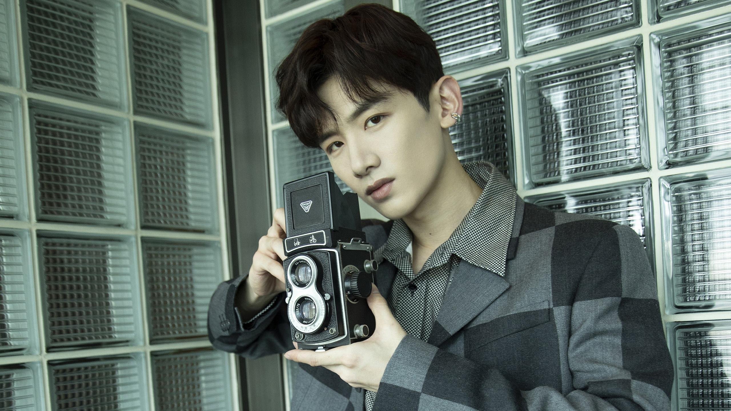 德罗赞一手掌控比赛走势,76人横扫湖人背后的战术密码