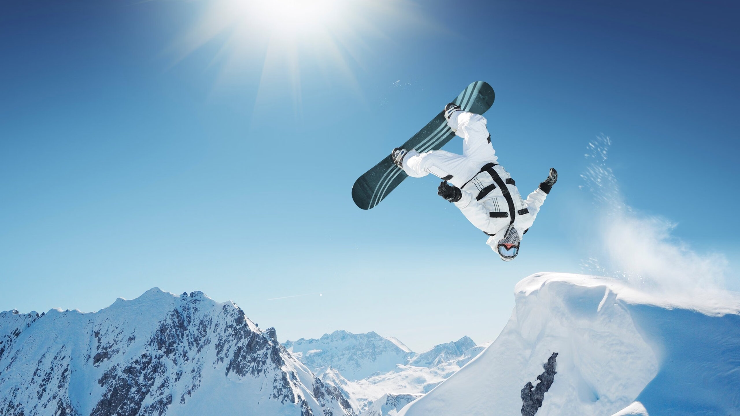 赛道上的代际更迭，红牛车队如何以技术碾压威廉姆斯，皮亚斯特里关键制胜